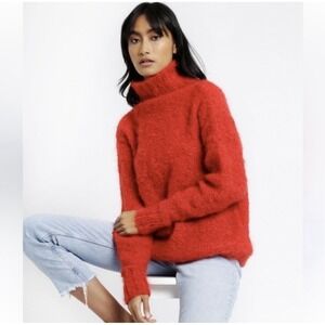 NWT $78 Braeve Evereve Womens Size Medium Turtleneck Sweater Pullover Fuzzy Red